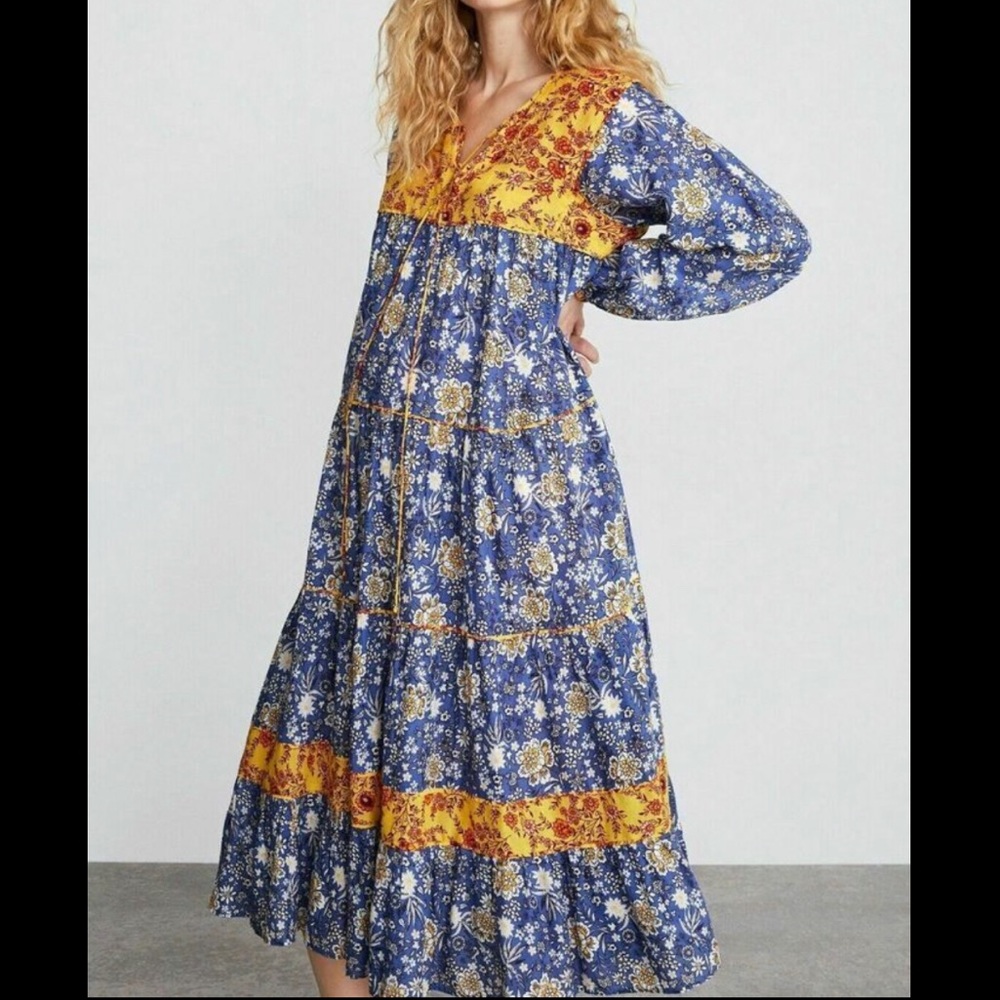 Long sleeve contrast floral print tunic dress